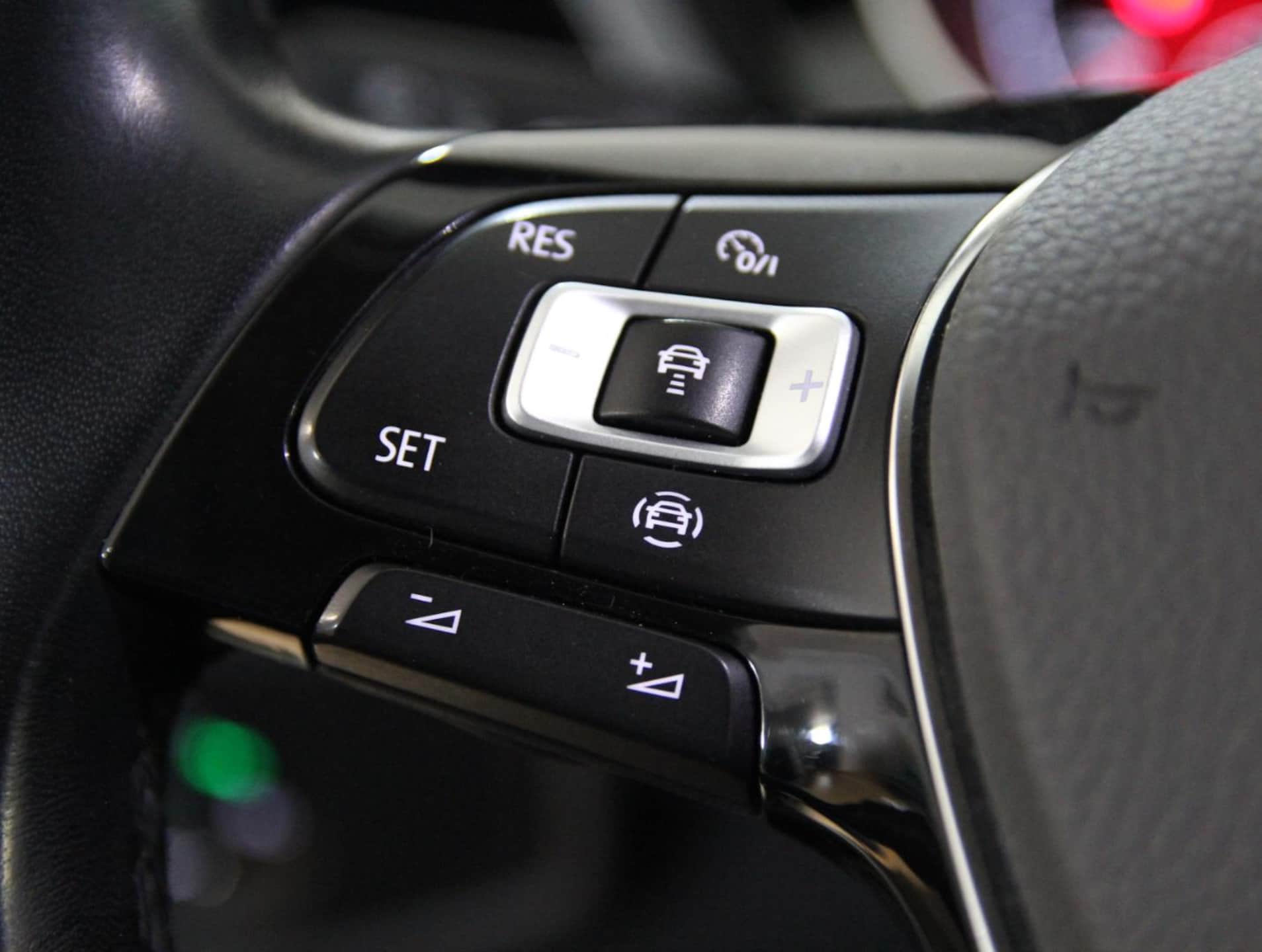 Volkswagen Touran Active