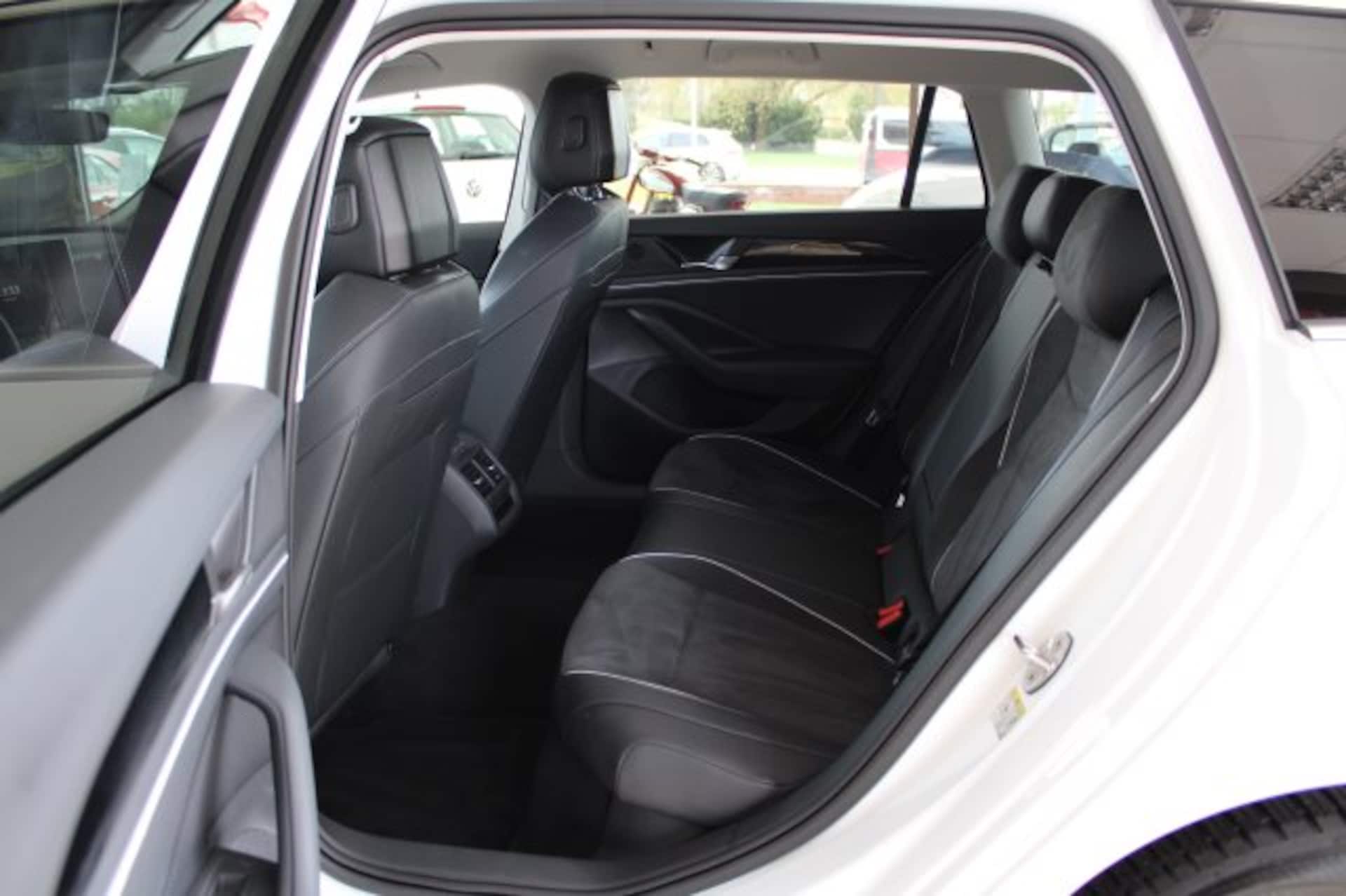 Volkswagen Passat Business