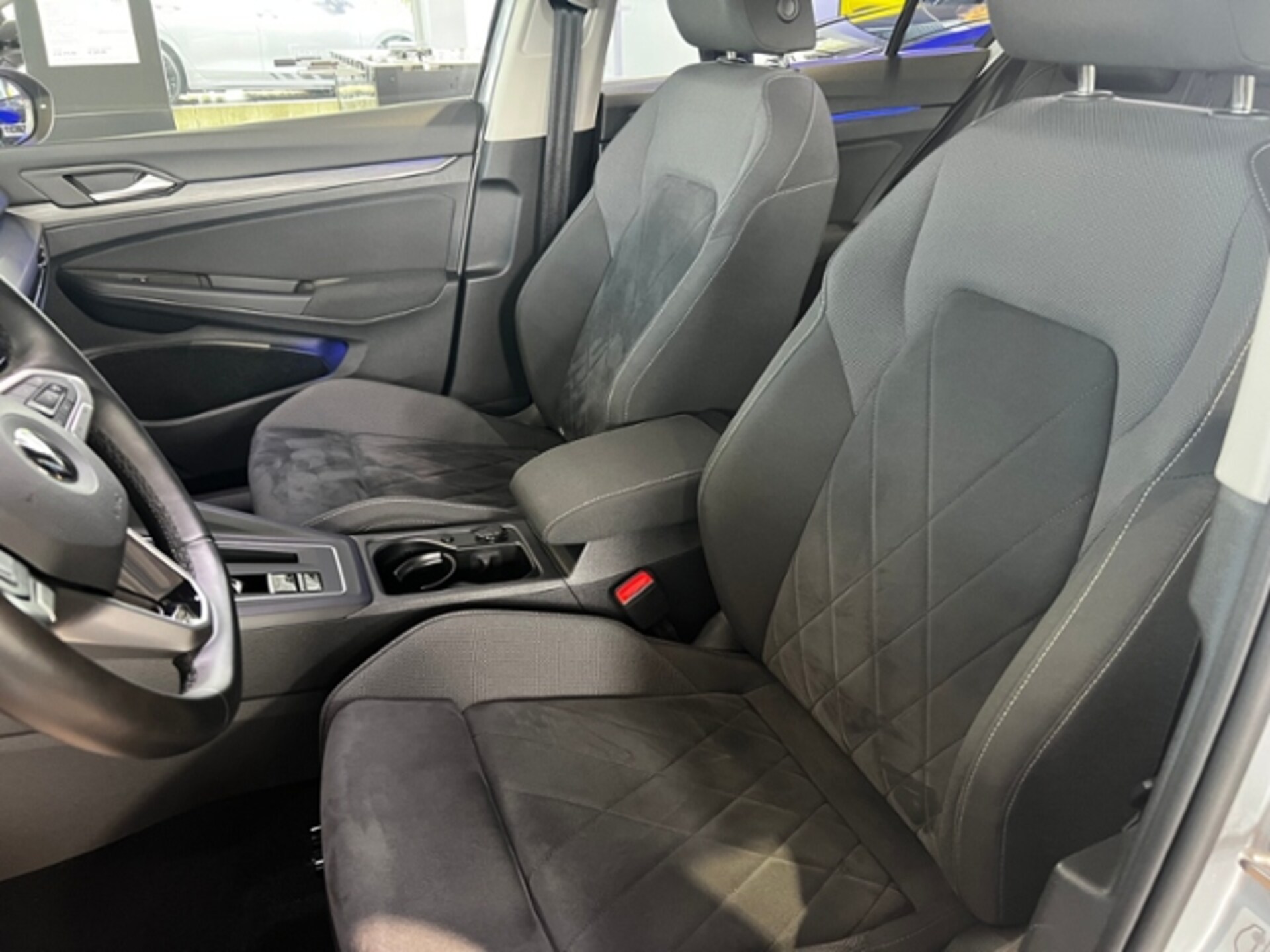 Volkswagen Golf Style