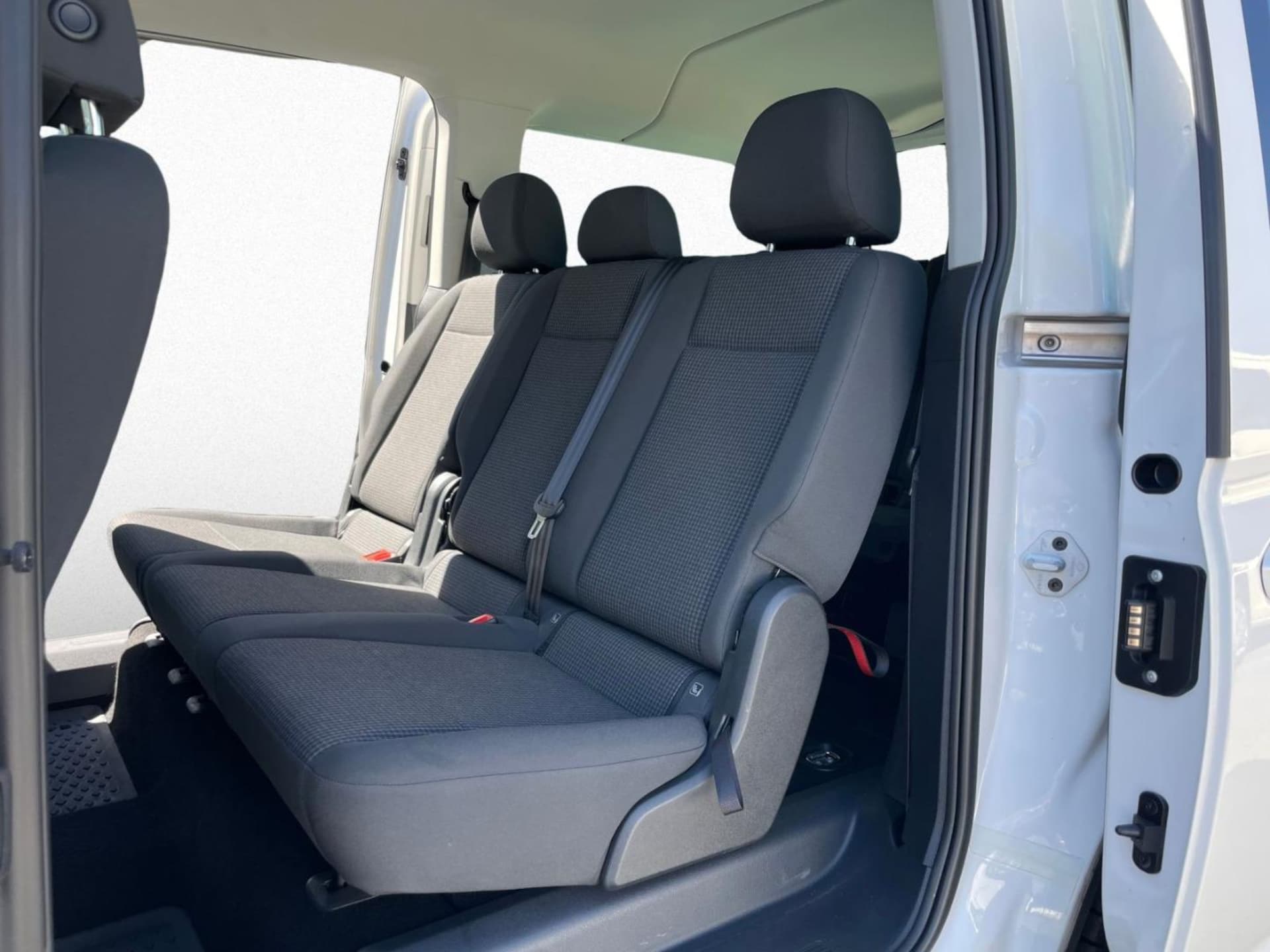 Volkswagen Caddy Maxi Basis-Modell