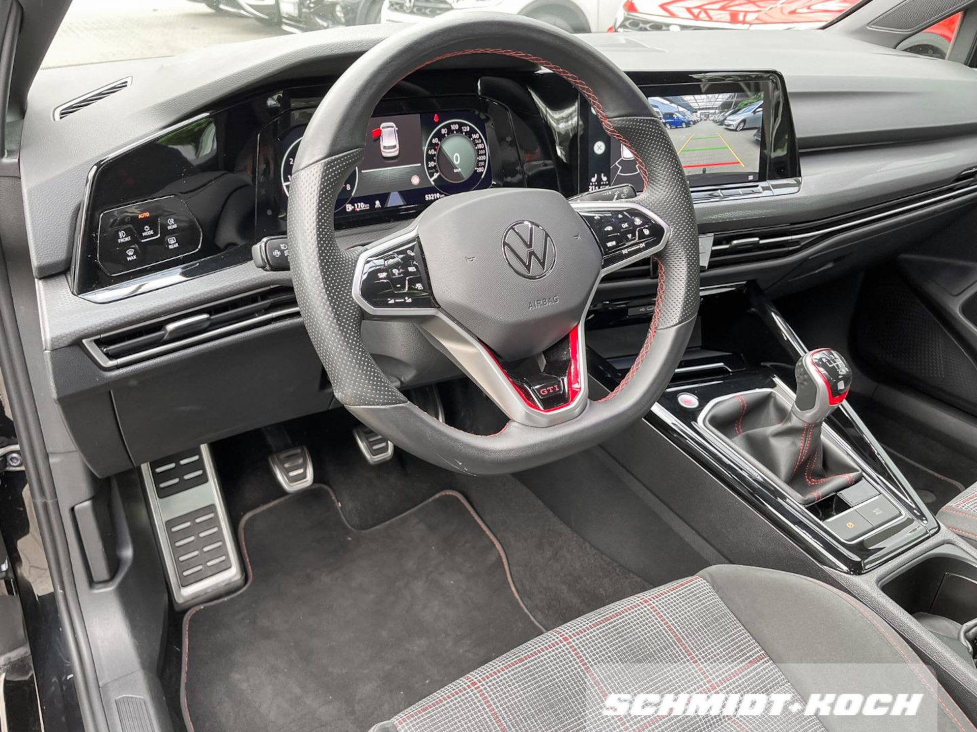 Volkswagen Golf GTI