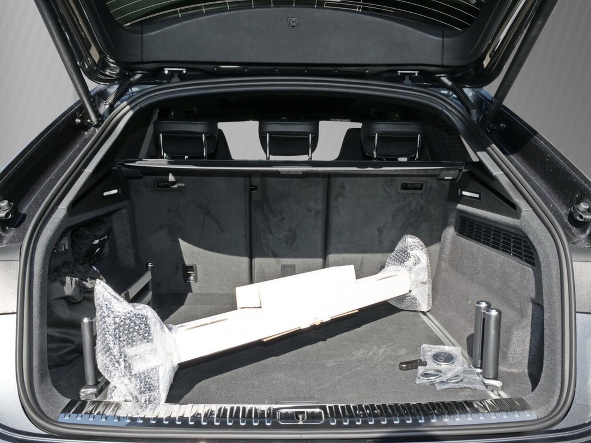 Audi Q8 SUV