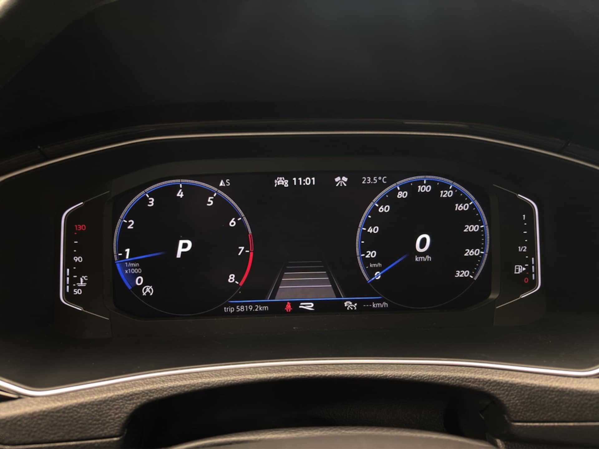 Volkswagen T-Roc R