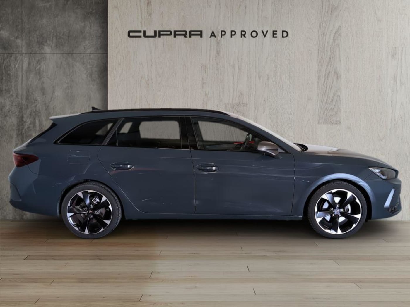 CUPRA Leon Sportstourer 1.5 eTSI DSG 110 kW (150 CV) — photo 3