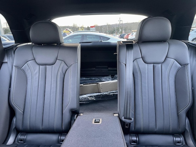 2025 Audi Q5 Premium - Photo 18