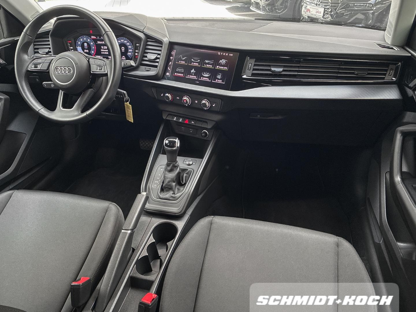 Bild über Audi A1 allstreet 35 TFSI S tronic - für weitere Informationen kontaktieren Sie den Audi Partner