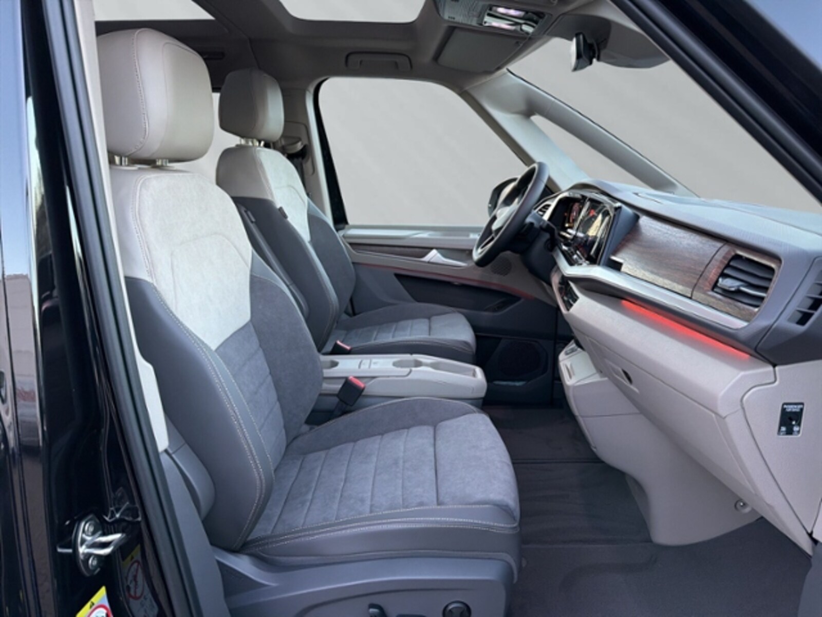 Volkswagen Multivan Langversion – Bild 11