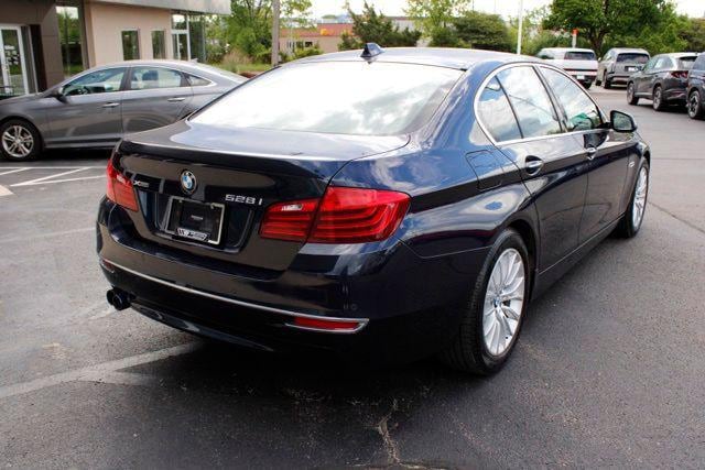 2016 BMW