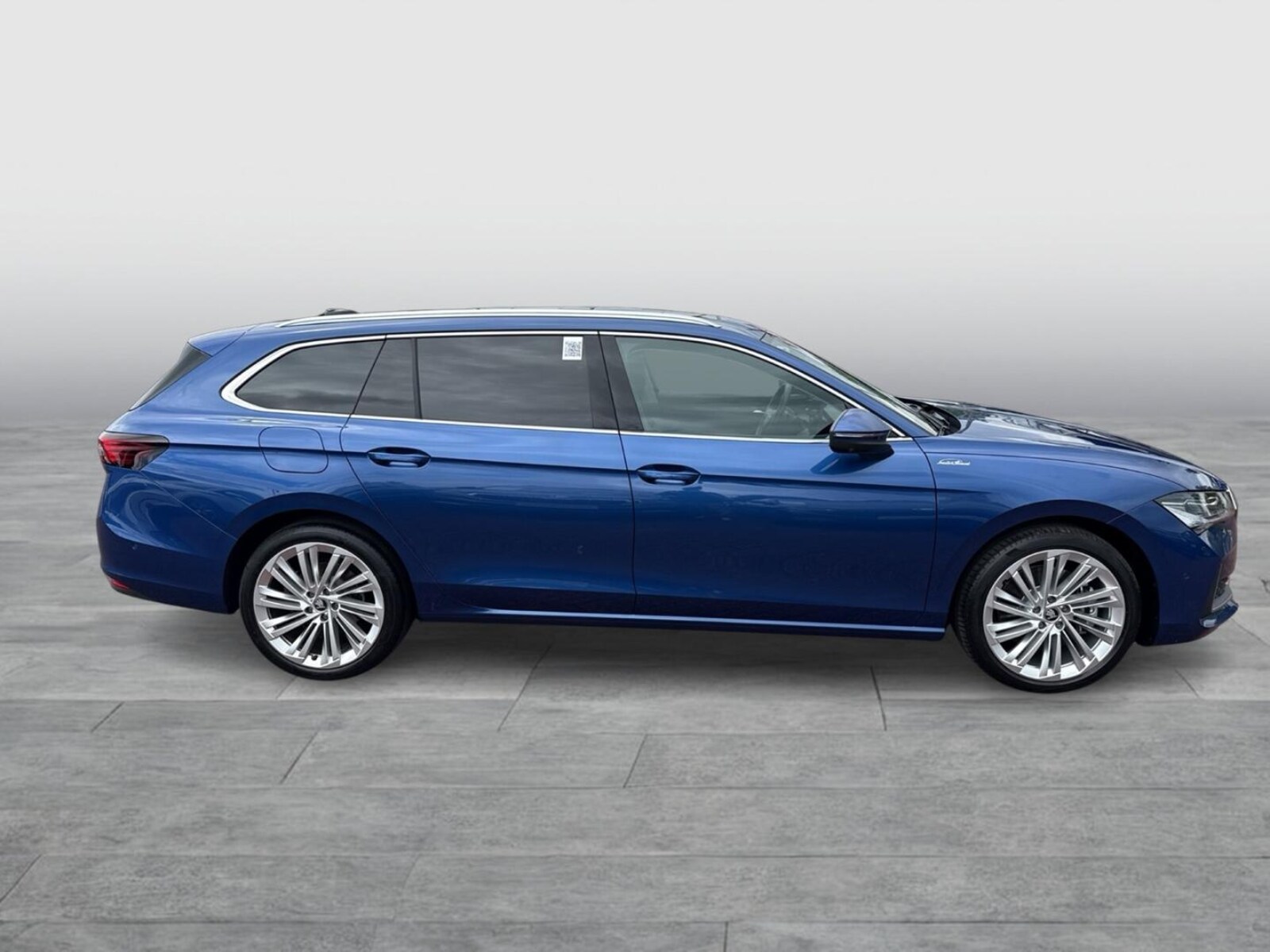 Škoda Superb Combi – Bild 6