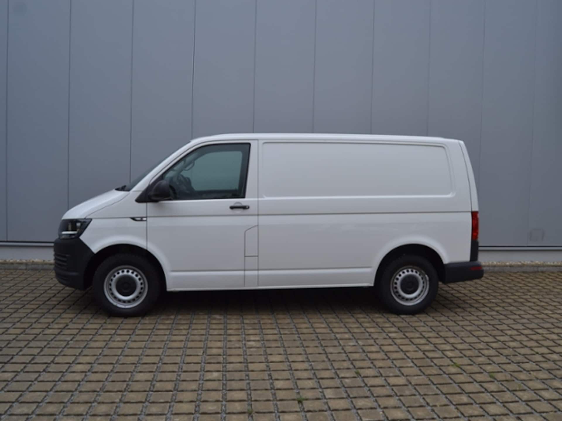 Volkswagen T6 Transporter Kasten kurzer Radstand