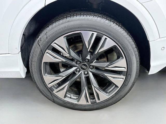 2026 Audi Q8 Premium Plus - Photo 30