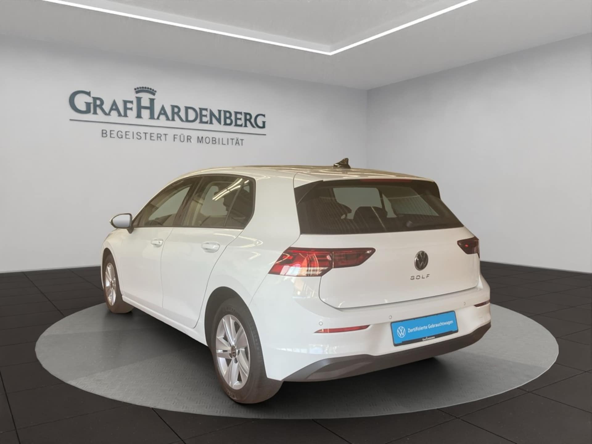 Volkswagen Golf Life