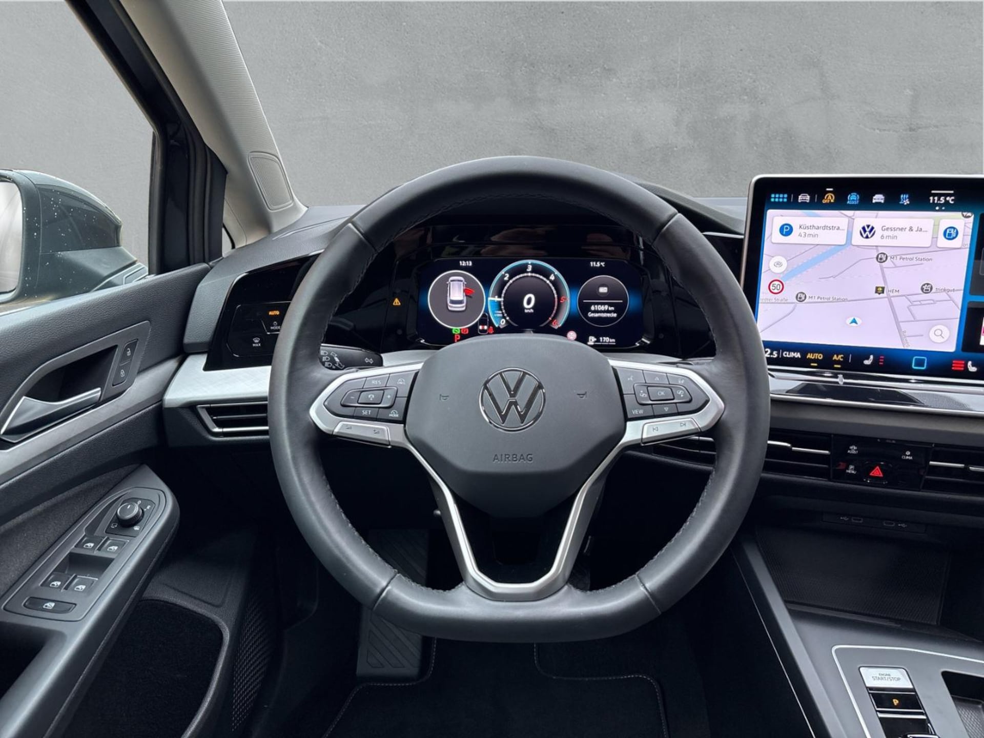Volkswagen Golf Variant Life