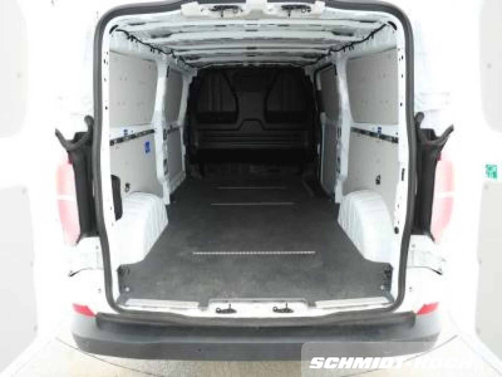 Volkswagen Transporter Kasten langer Radstand