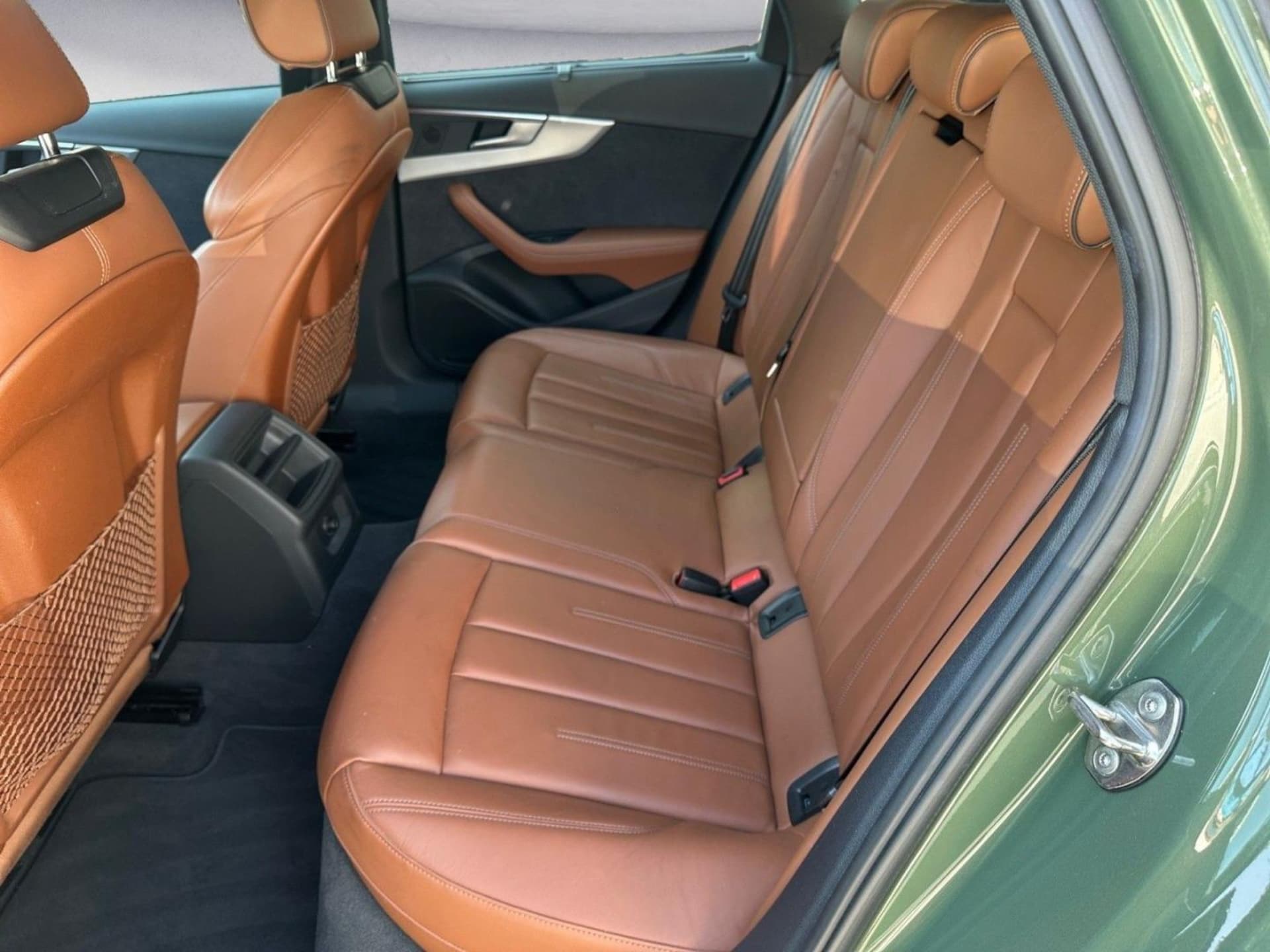 Audi A4 Avant S line