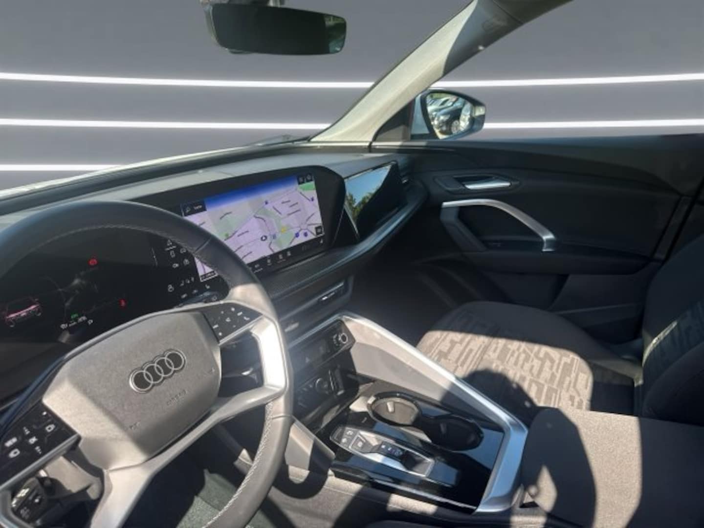 Bild über Audi Q5 SUV TFSI 150 kW S tronic - für weitere Informationen kontaktieren Sie den Audi Partner