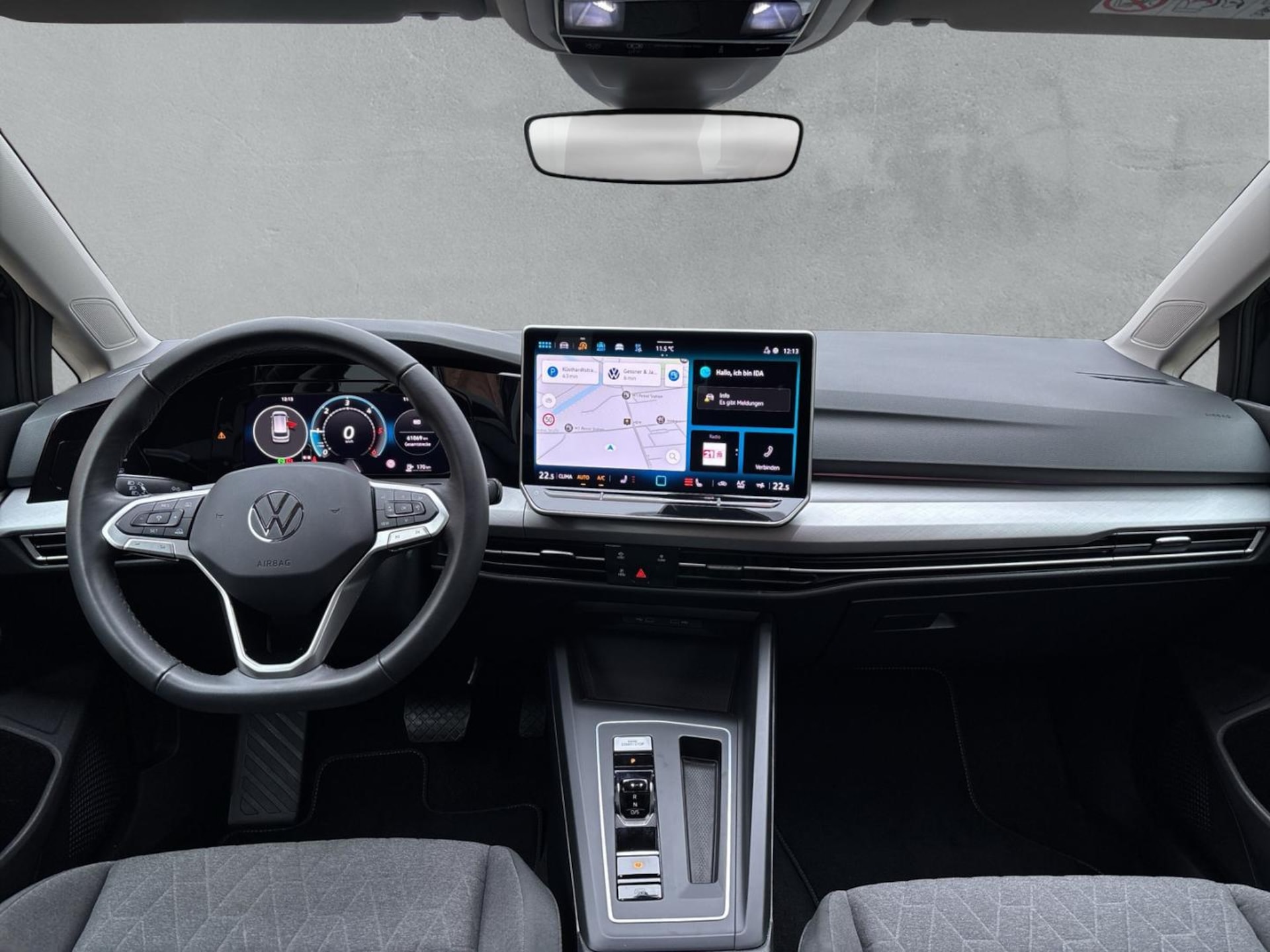 Volkswagen Golf Variant Life