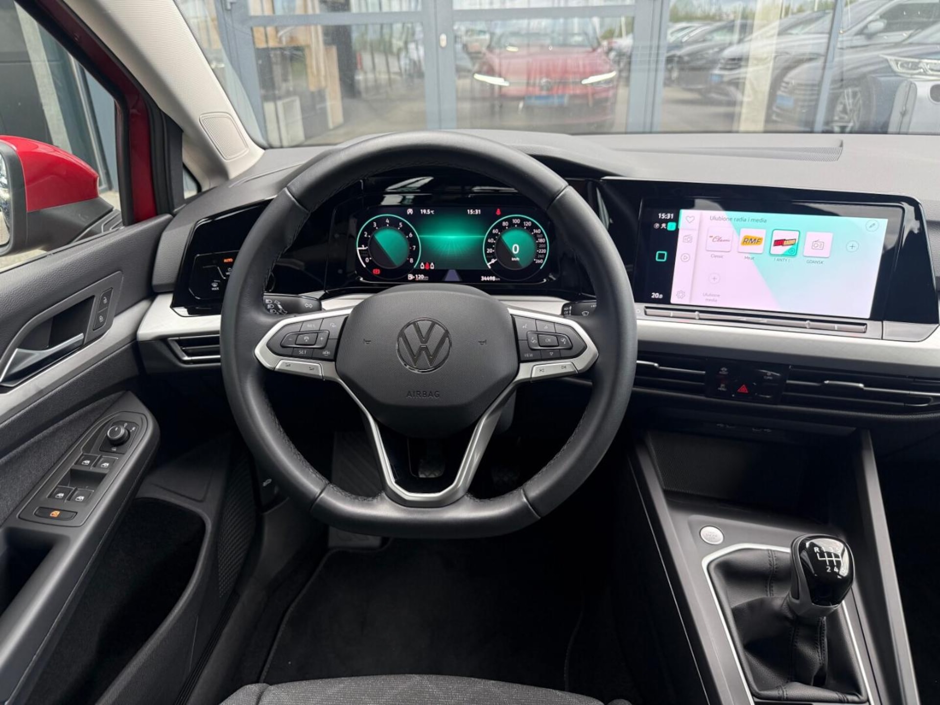 Volkswagen Golf Life