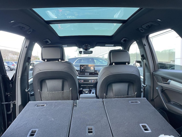 2025 Audi Q5 Premium - Photo 37