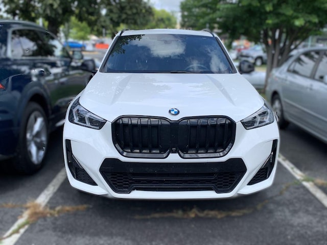 2023 BMW X1