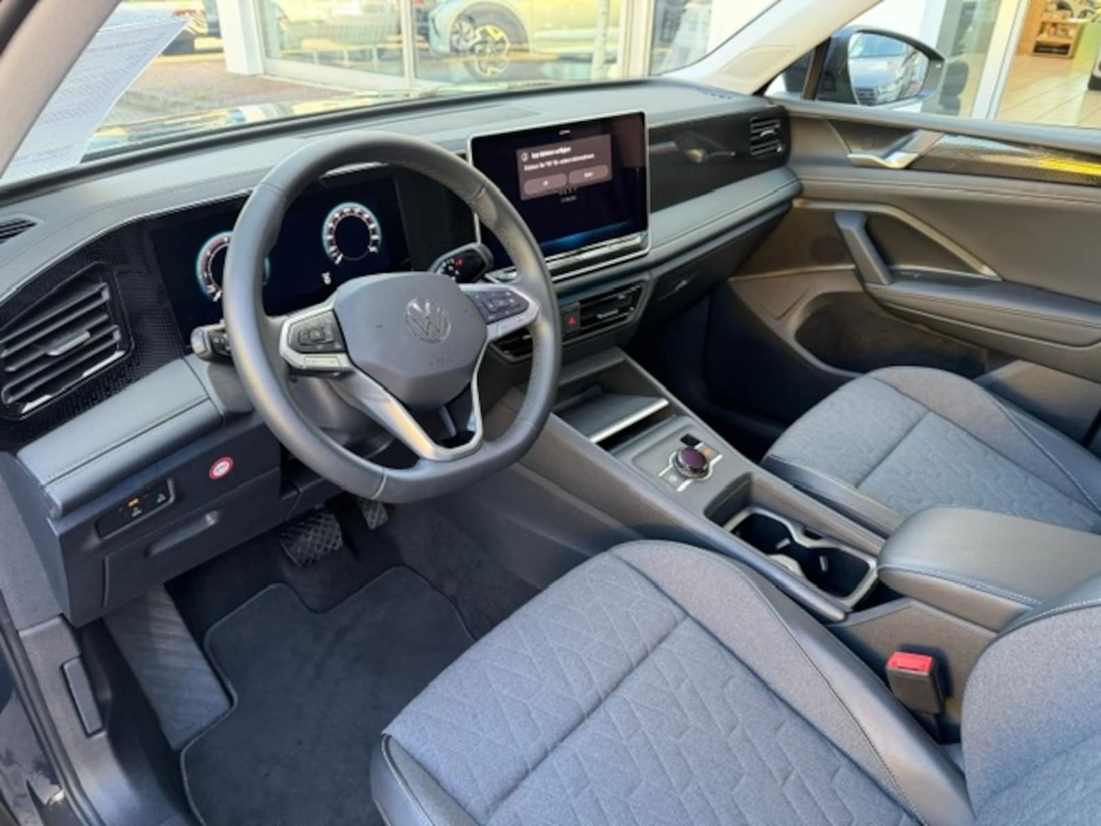 Volkswagen Tiguan – Bild 15