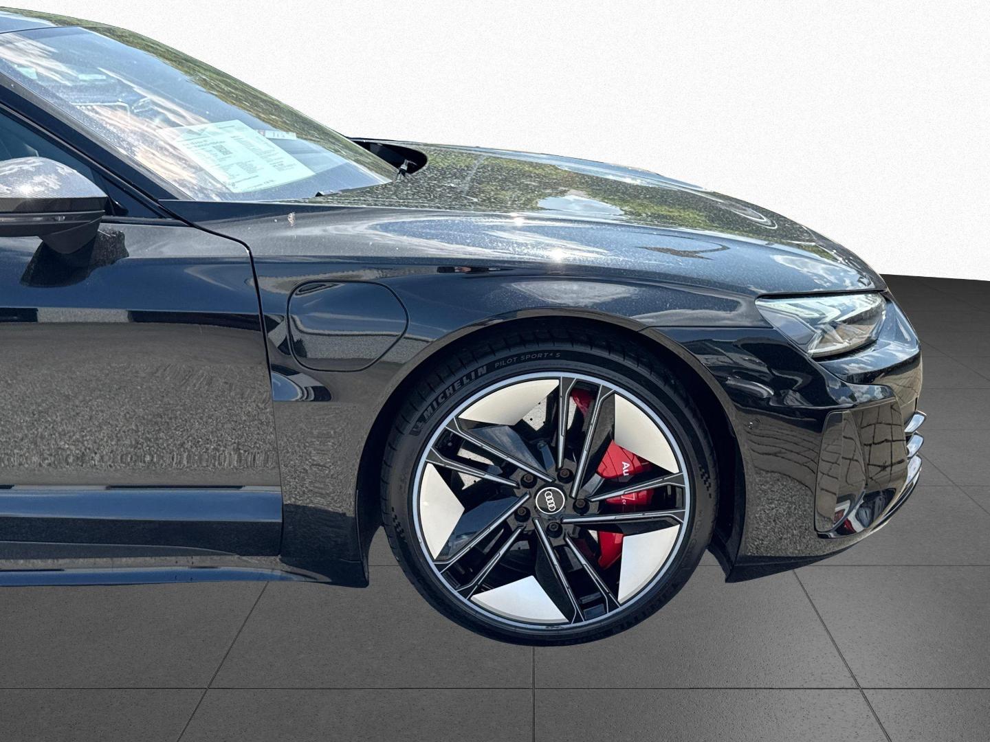 Image about Audi RS e-tron GT e-tron quattro