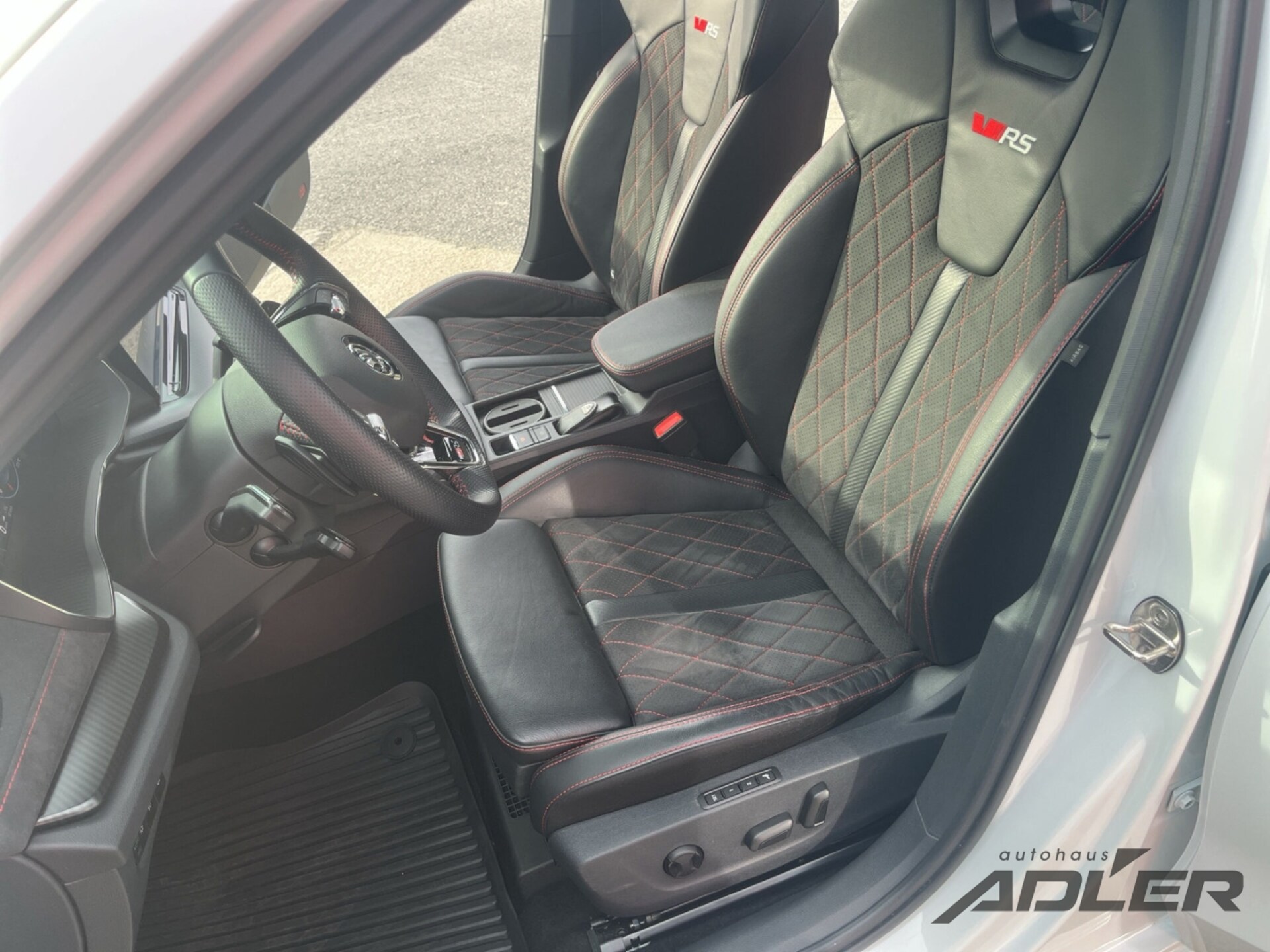 Skoda Octavia Combi RS