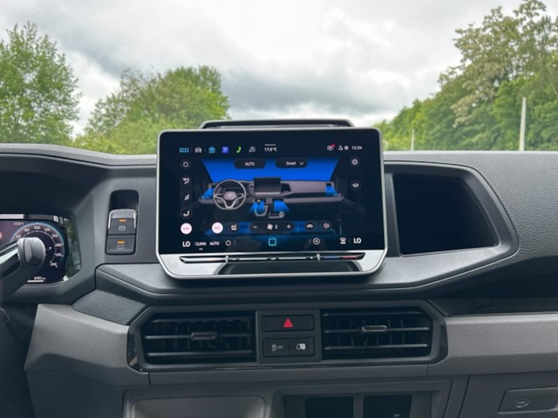 Volkswagen Crafter Kasten mittlerer Radstand
