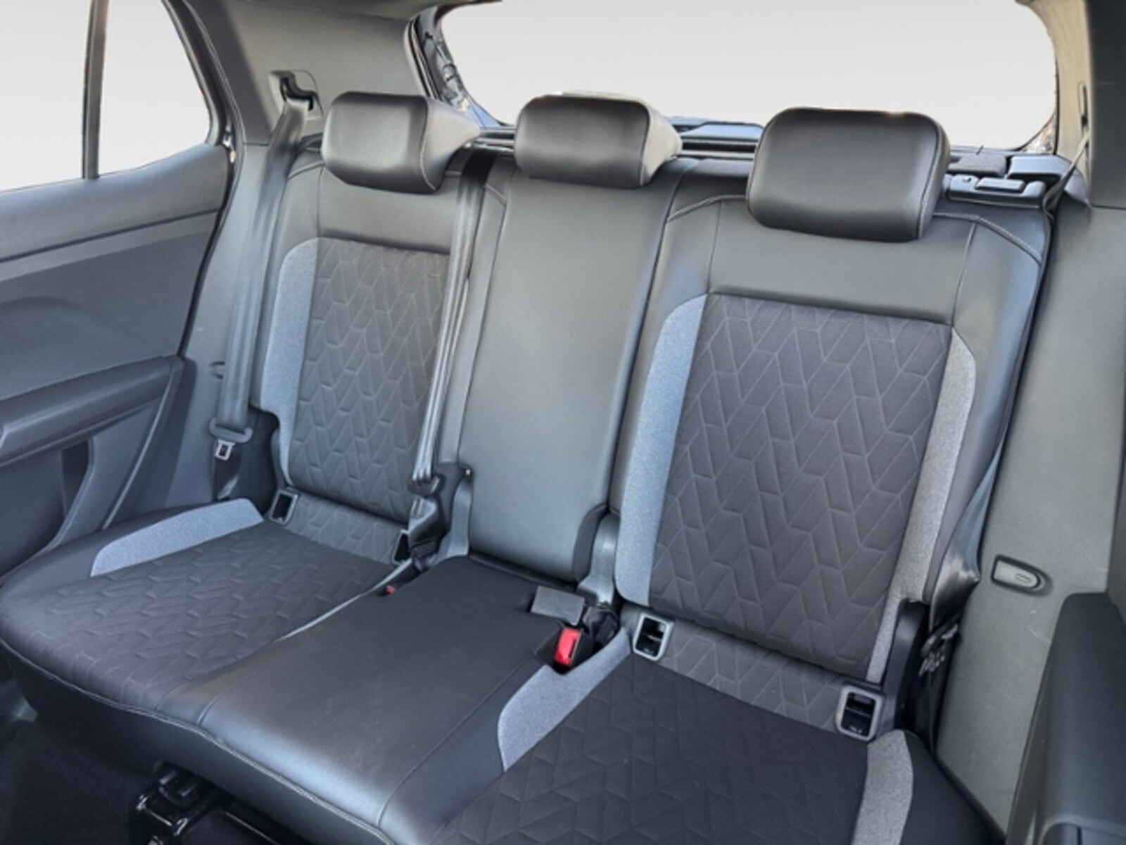 Volkswagen T-Cross – Bild 9