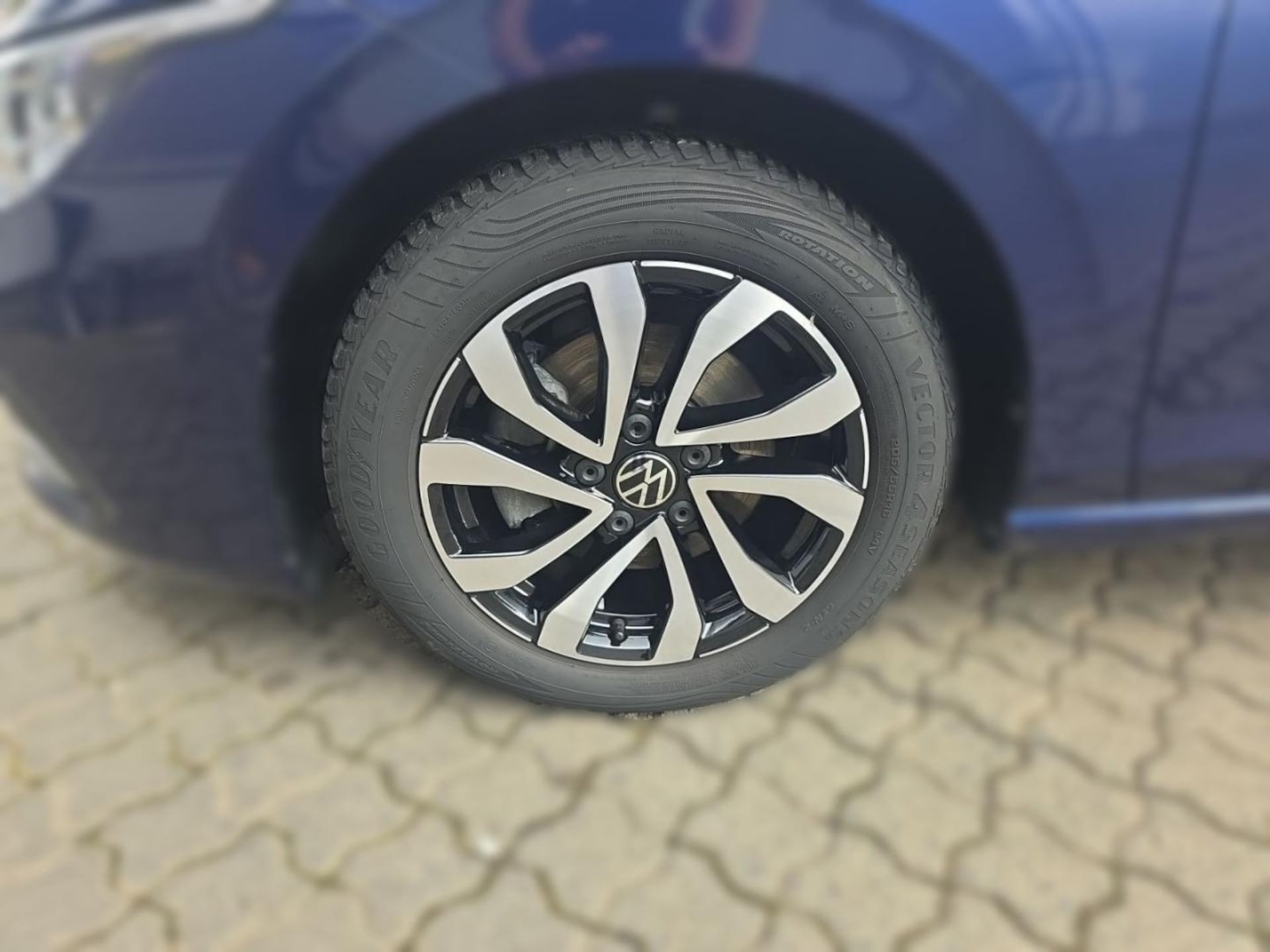 Volkswagen Golf Active