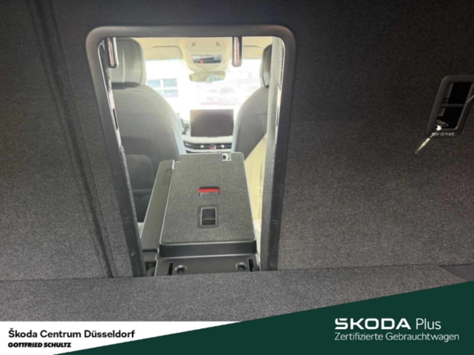 Škoda Superb Combi – Bild 11
