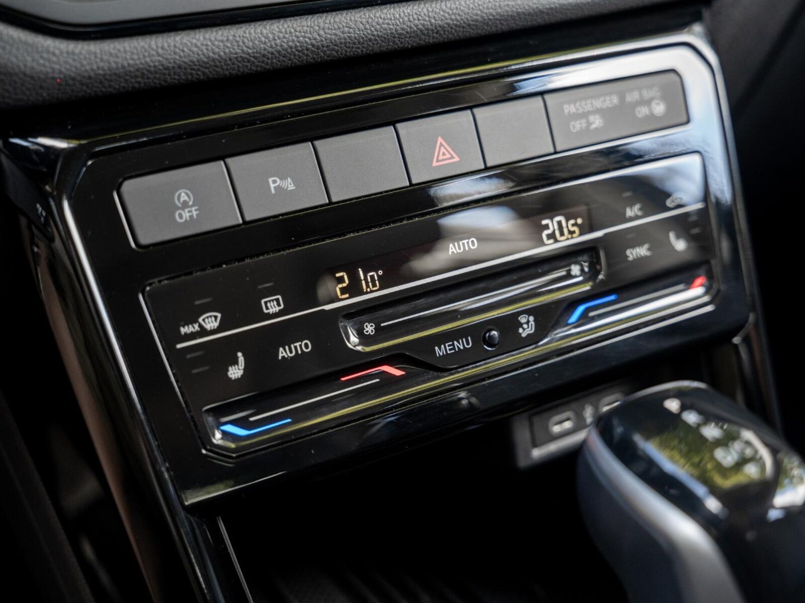 Volkswagen T-Cross – Bild 18