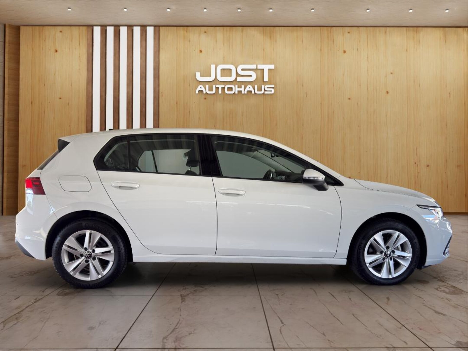 Volkswagen Golf Life