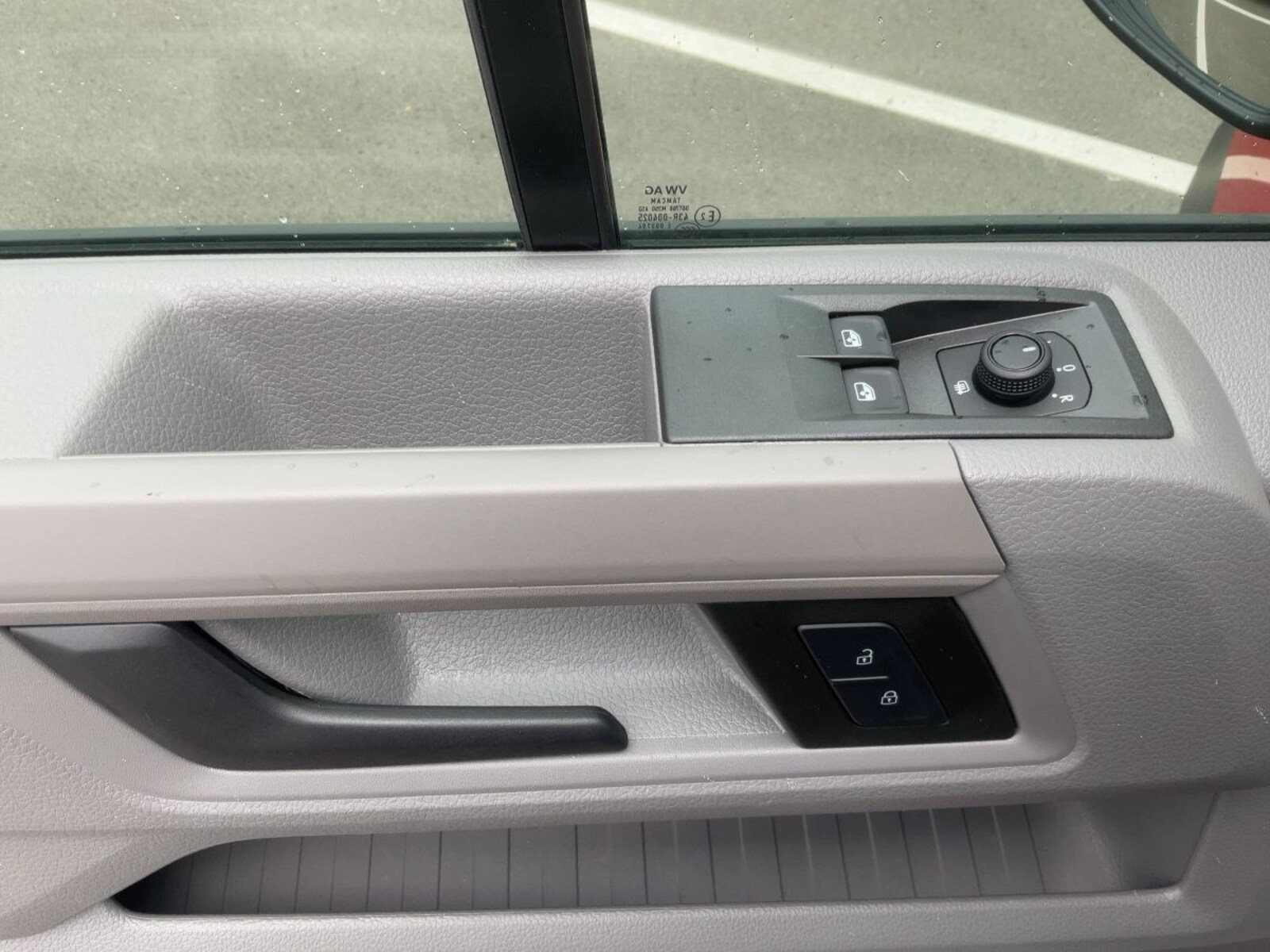 Volkswagen Crafter Kasten mittlerer Radstand – Bild 15