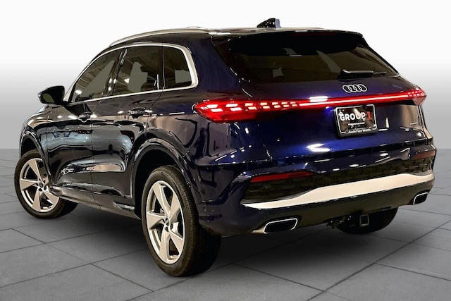 2025 Audi Q5 Premium Plus - Photo 11