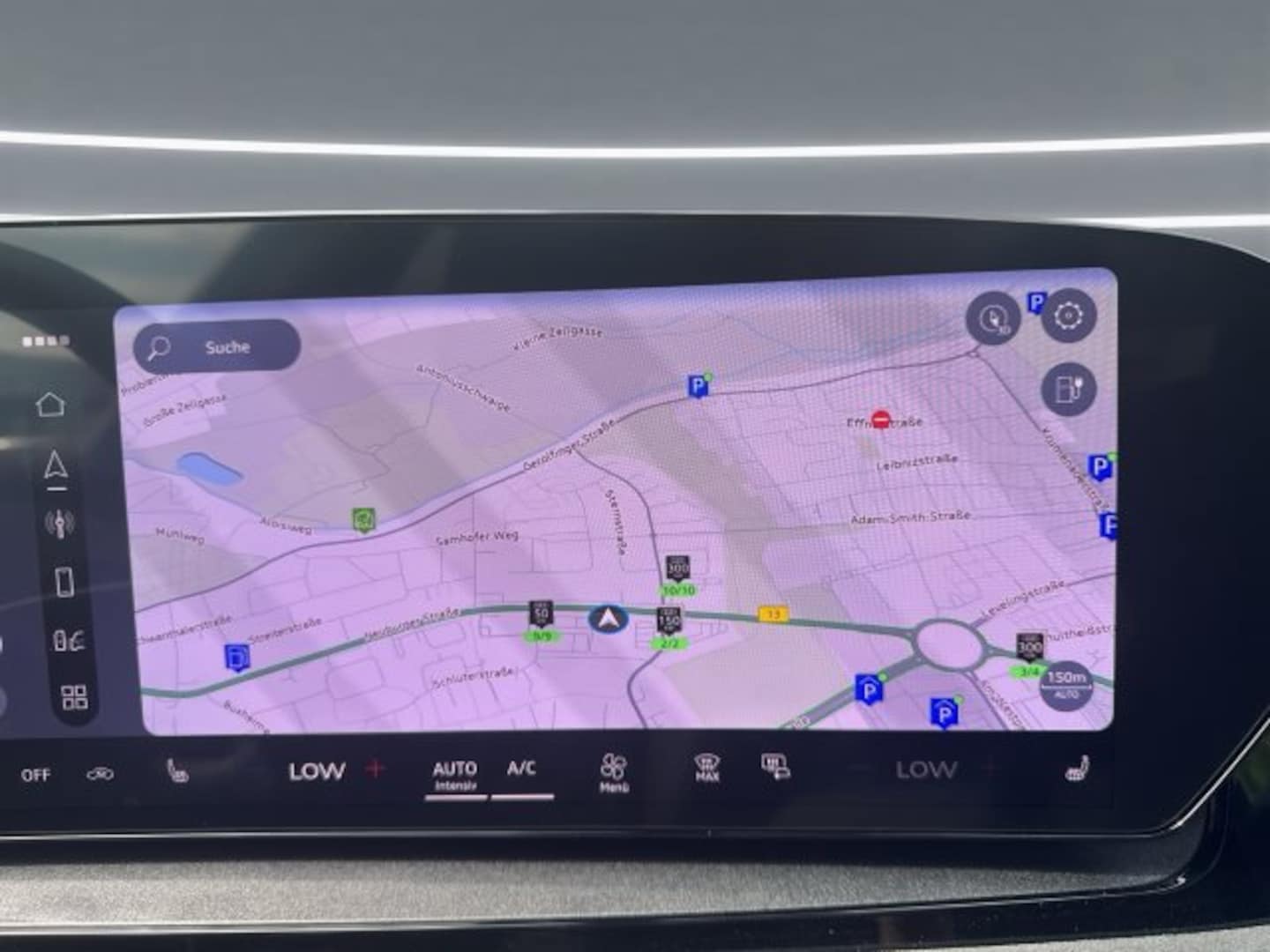 Bild über Audi Q6 SUV e-tron S line business e-tron quattro 315 kW - für weitere Informationen kontaktieren Sie den Audi Partner