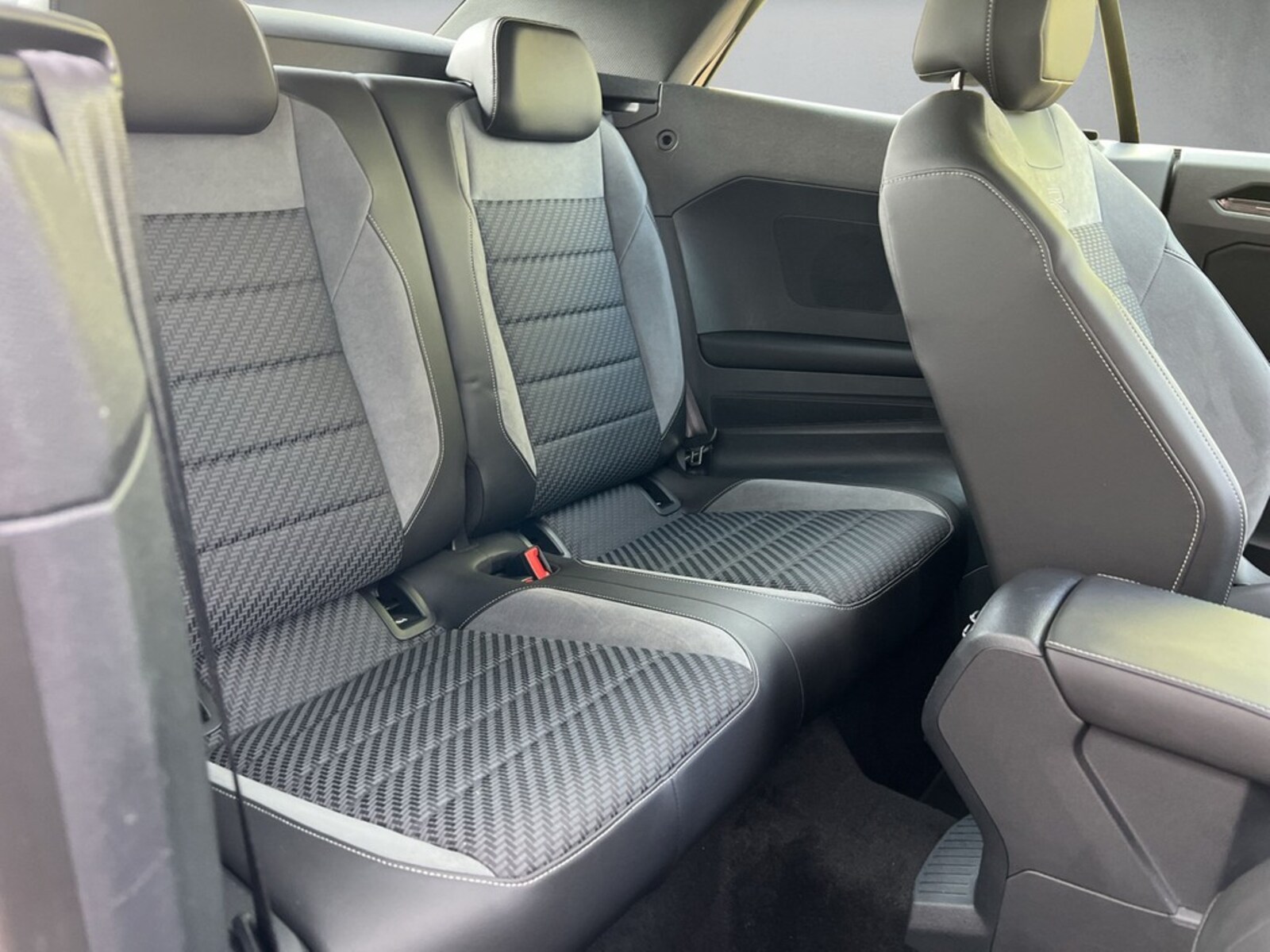 Volkswagen T-Roc Cabriolet – Bild 13
