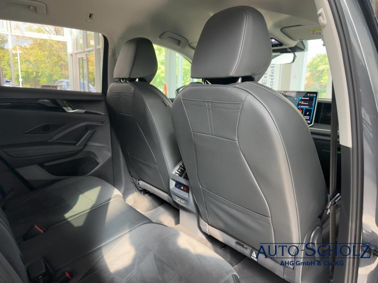 Volkswagen Tiguan – Bild 11