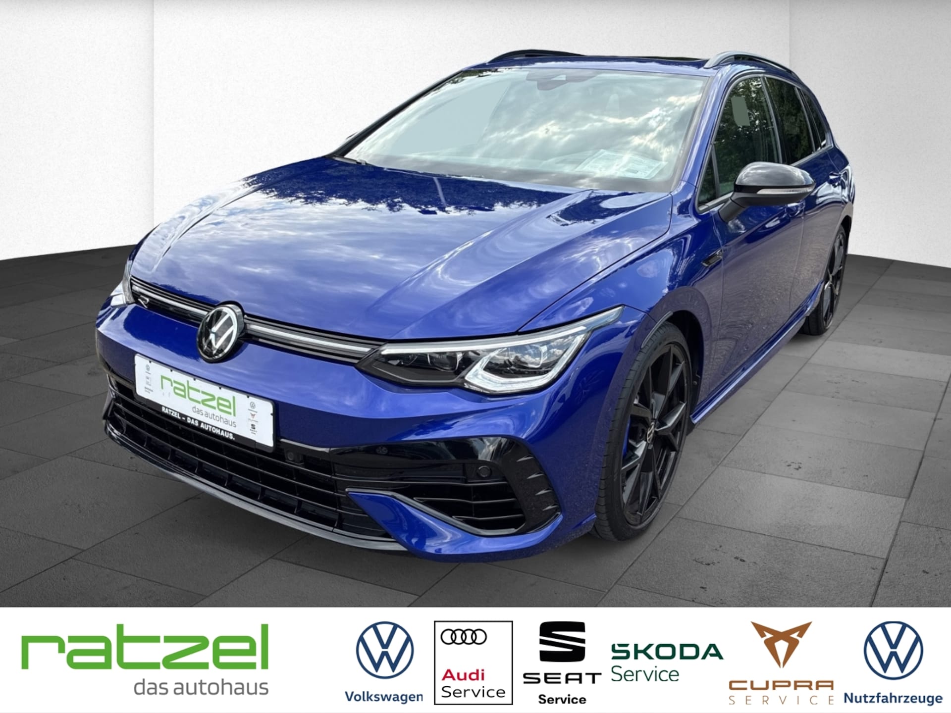 Volkswagen Golf Variant R