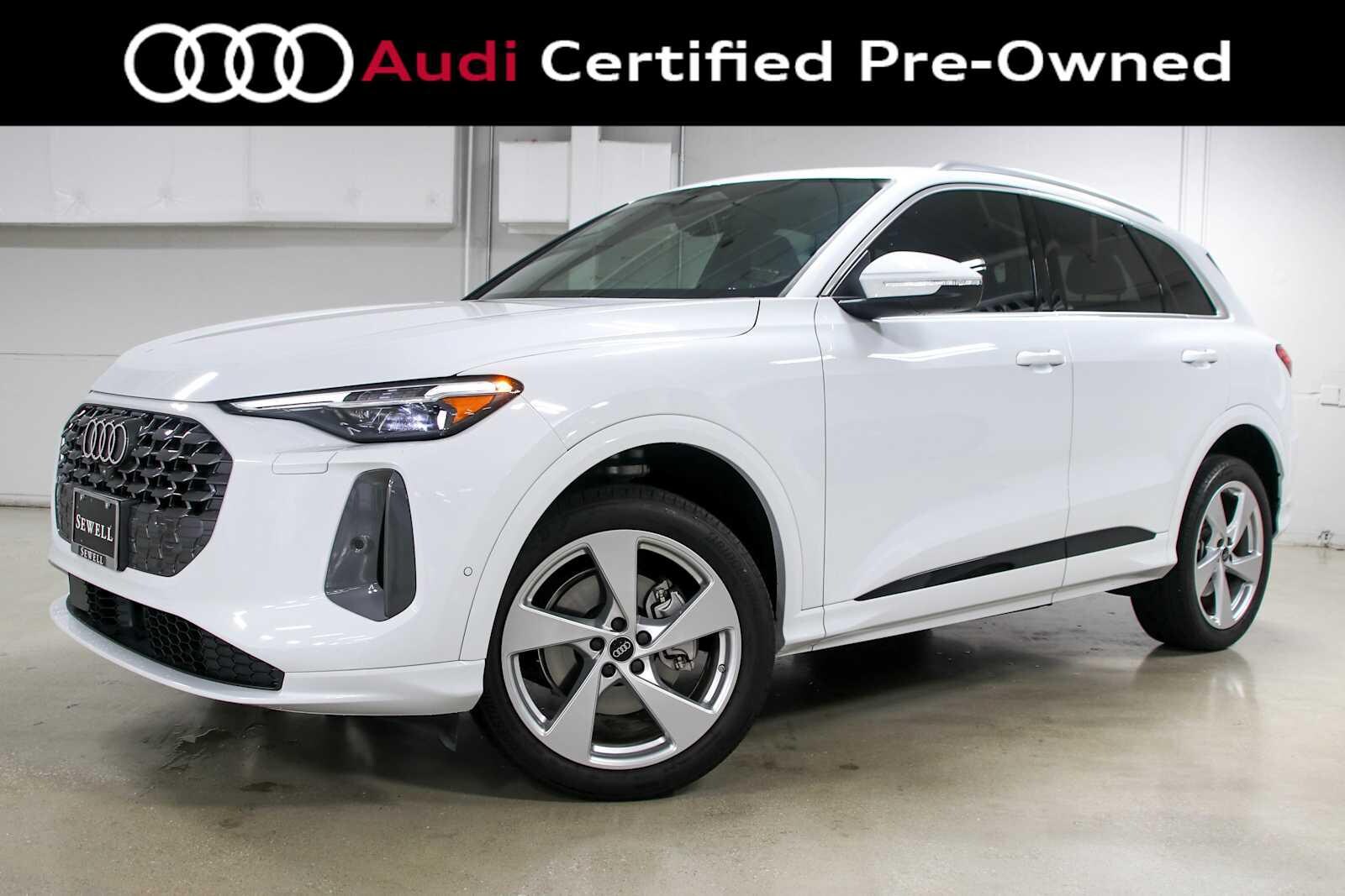 2025 Audi Q5 40 Premium Plus's photo