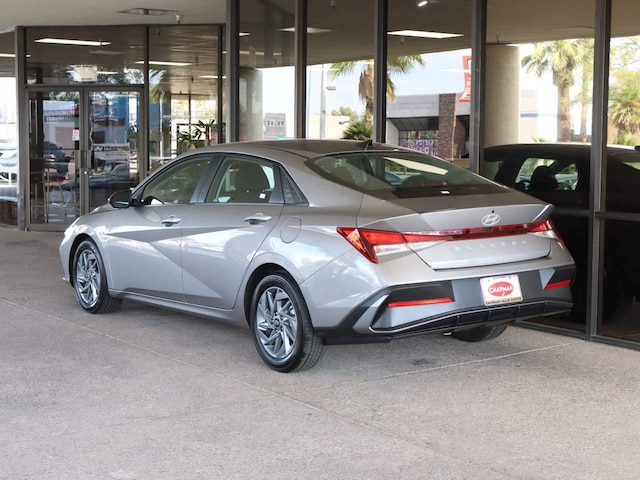 2024 Hyundai Elantra
