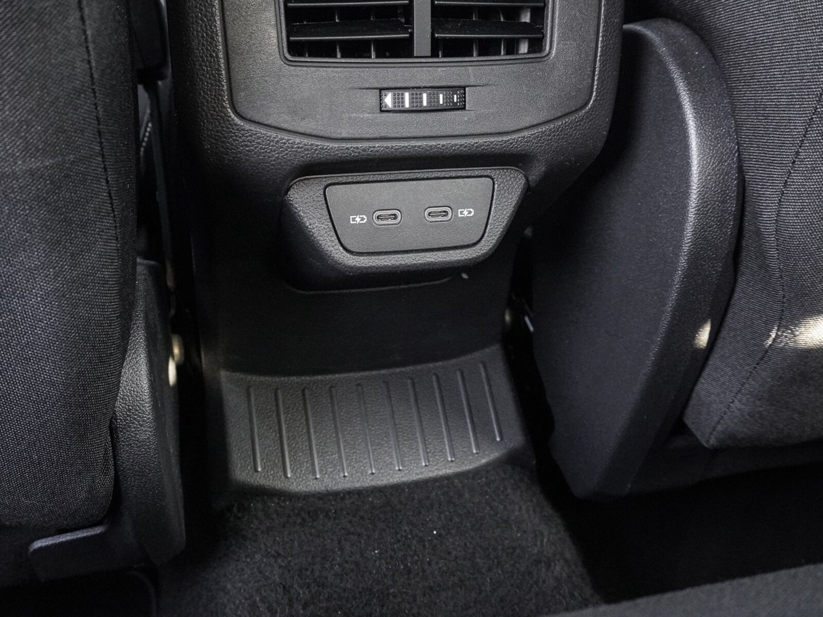 Volkswagen T-Roc – Bild 20