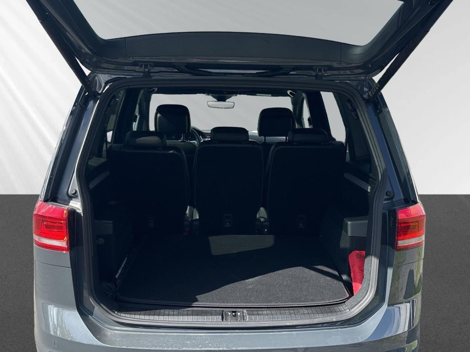 Volkswagen Touran – Bild 6