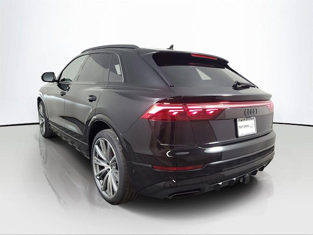 2026 Audi Q8
