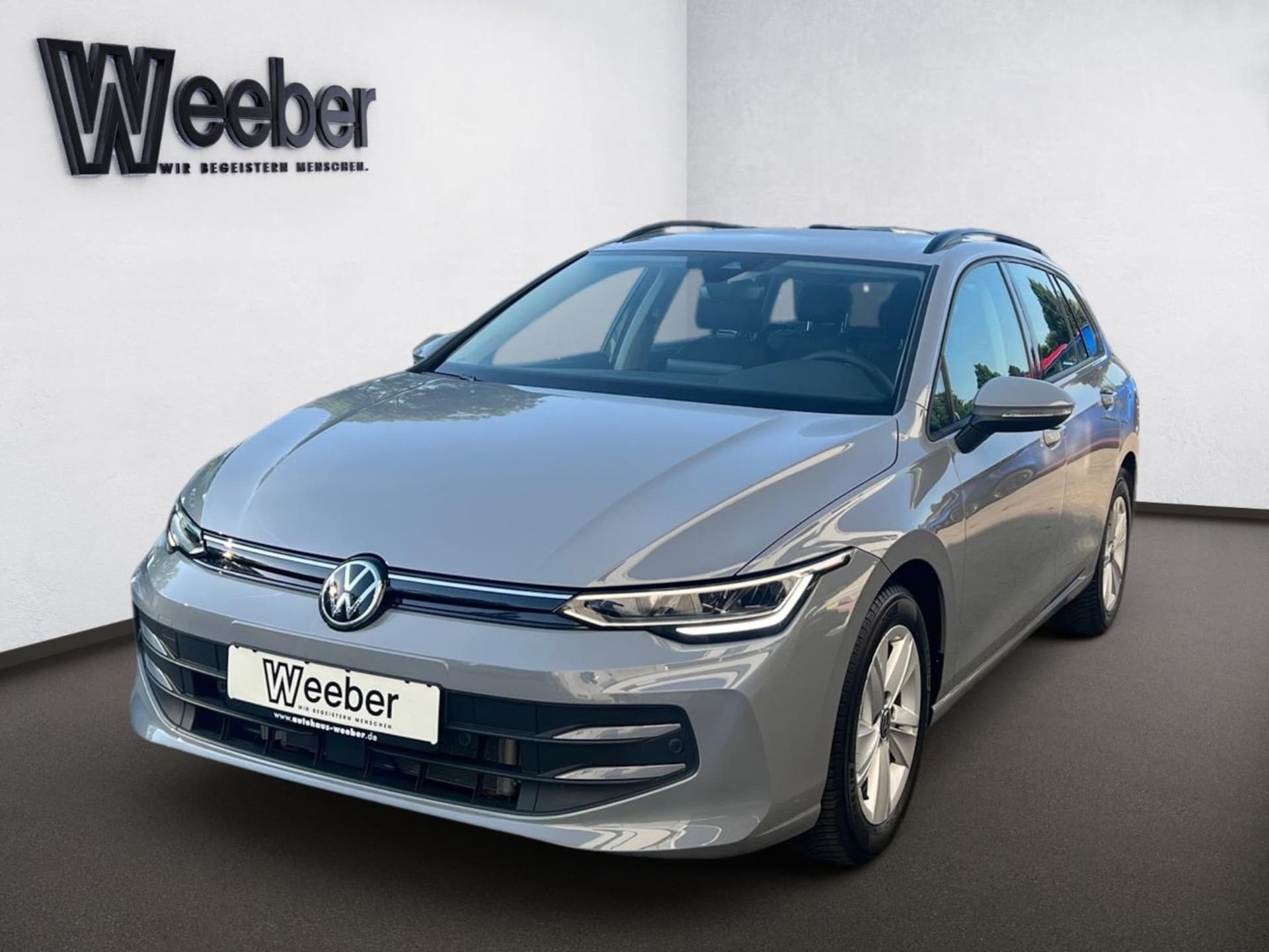 Volkswagen Golf Variant Life