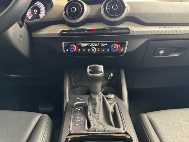 Image about Audi Q2 S line 40 TFSI quattro S tronic