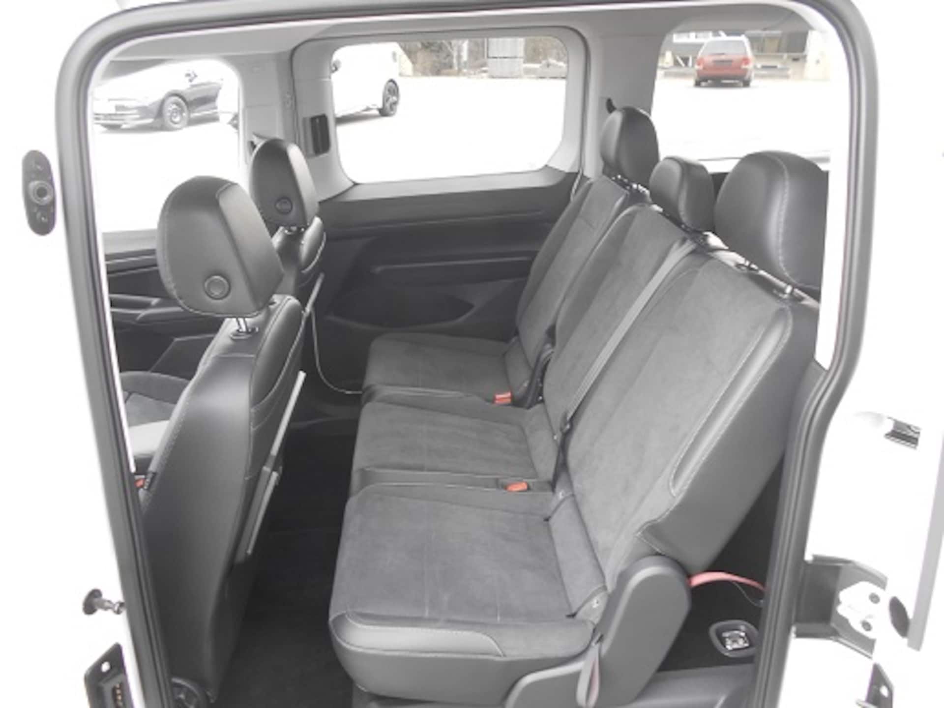 Volkswagen Caddy Maxi Style