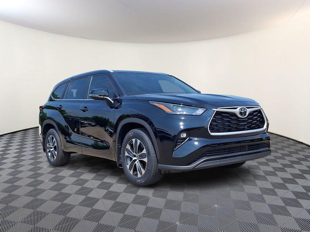 2024 Toyota Highlander