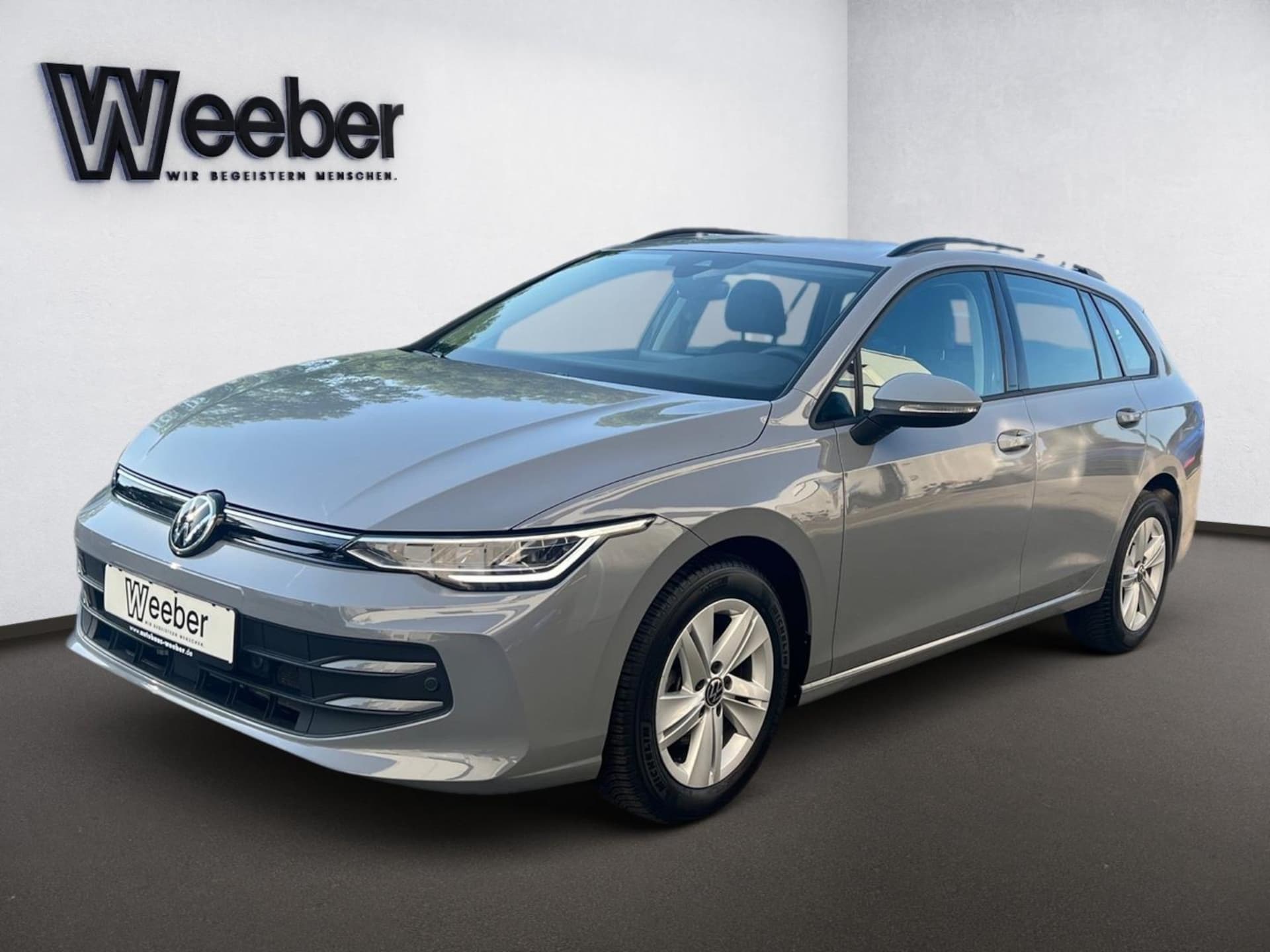 Volkswagen Golf Variant Life