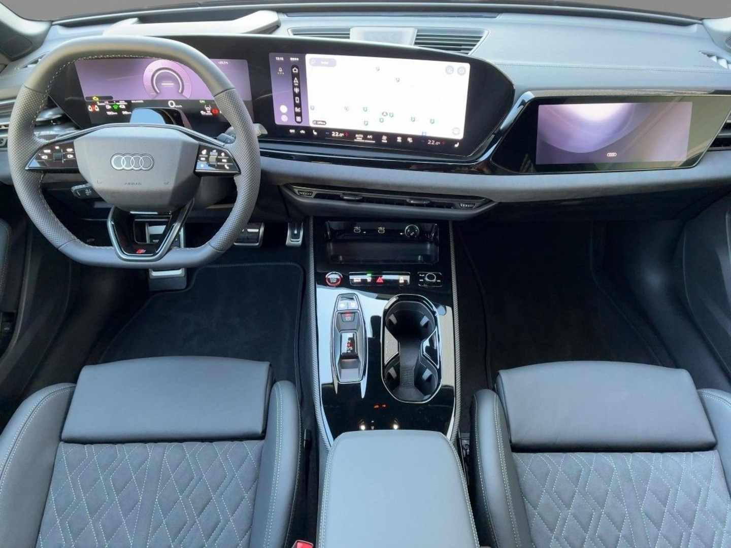 Bild über Audi A5 Limousine e-hybrid e-hybrid quattro 270 kW S tronic - für weitere Informationen kontaktieren Sie den Audi Partner